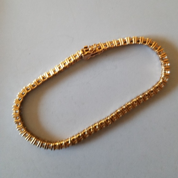 CZ Diamond Tennis Bracelet - Picture 4 of 4